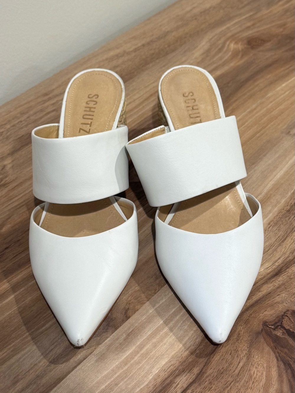 Schutz Deliana White Leather Pointed Toe Mule Heels Size 7.5